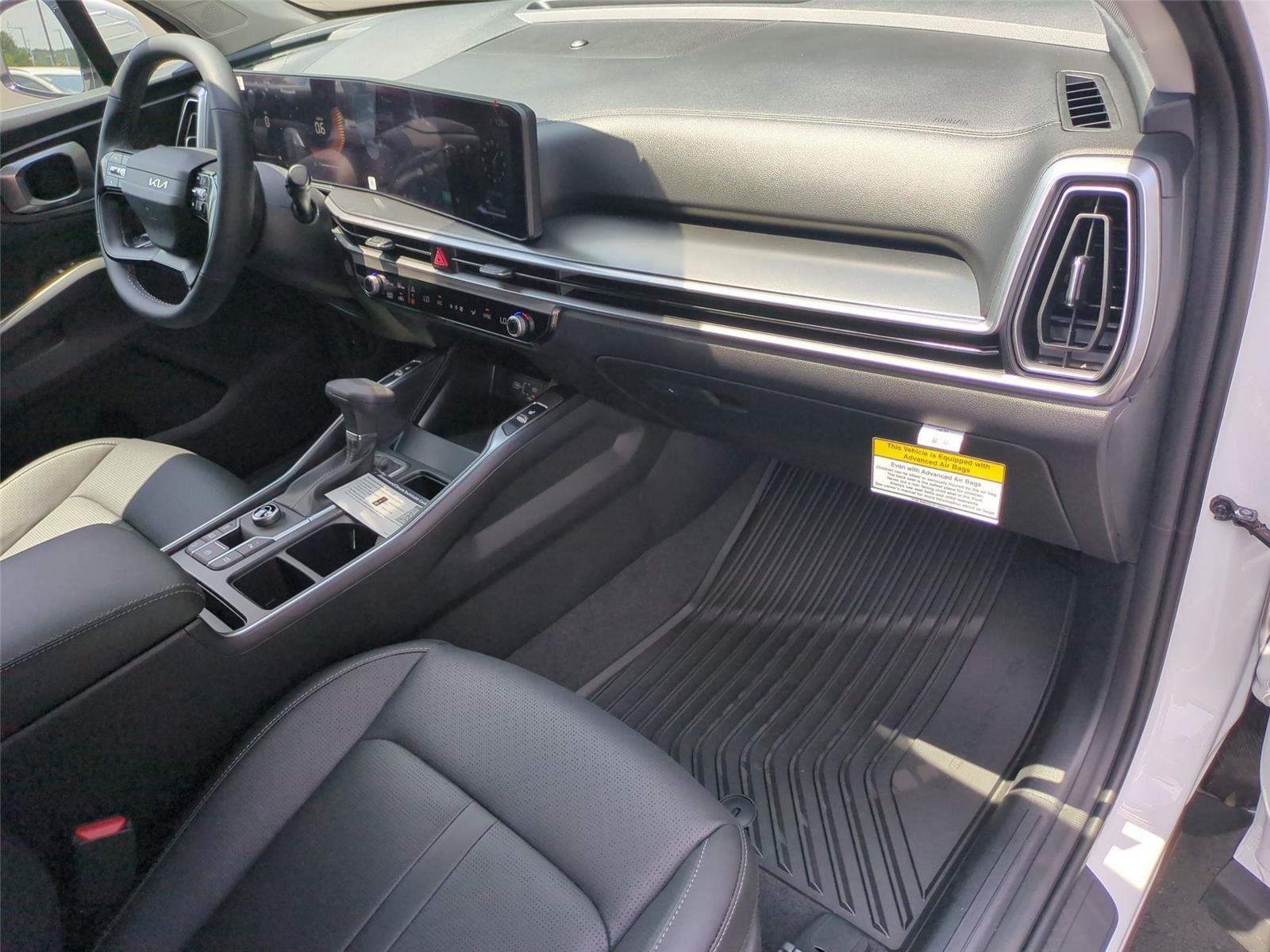 New 2026 Glacial White Kia S image 38