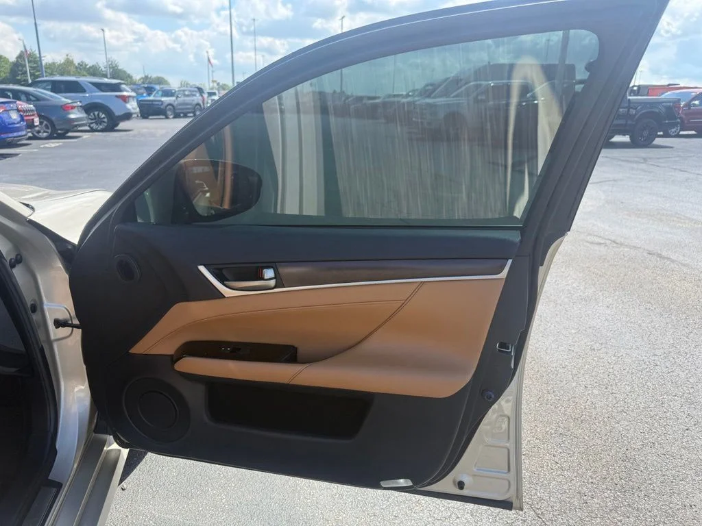 Used 2013 Cashmere Metallic Lexus 350 image 56