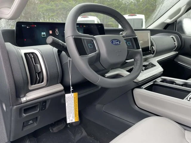 New 2026 Glacier Gray Metallic Tri-Coat Ford MAX Active image 14