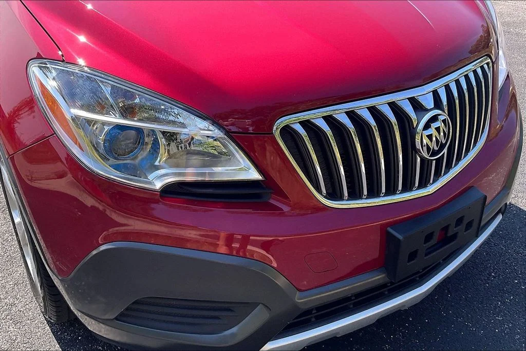 Used 2015 Red Buick Base image 30