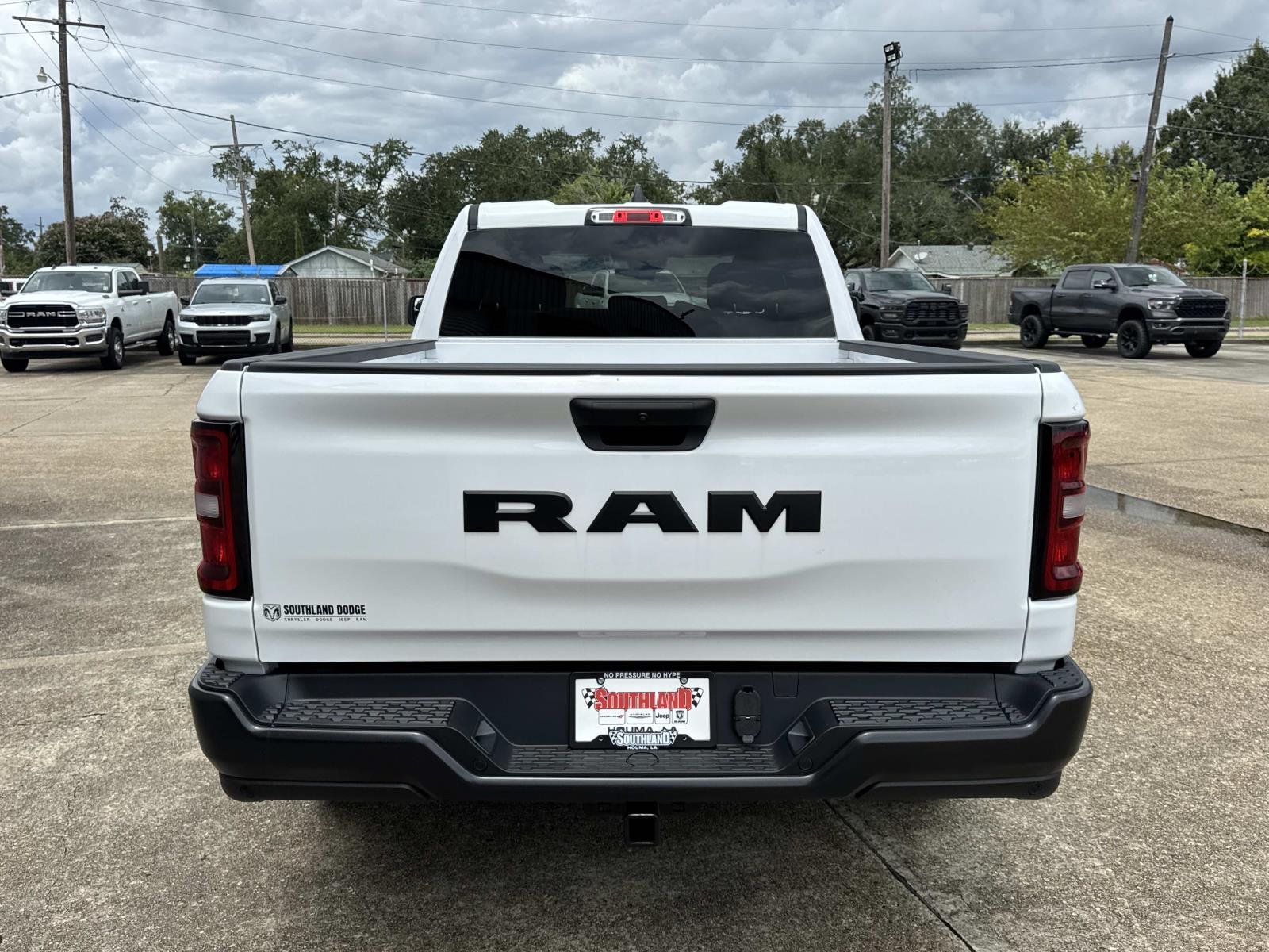 New 2026 Bright White Clearcoat RAM Tradesman image 5