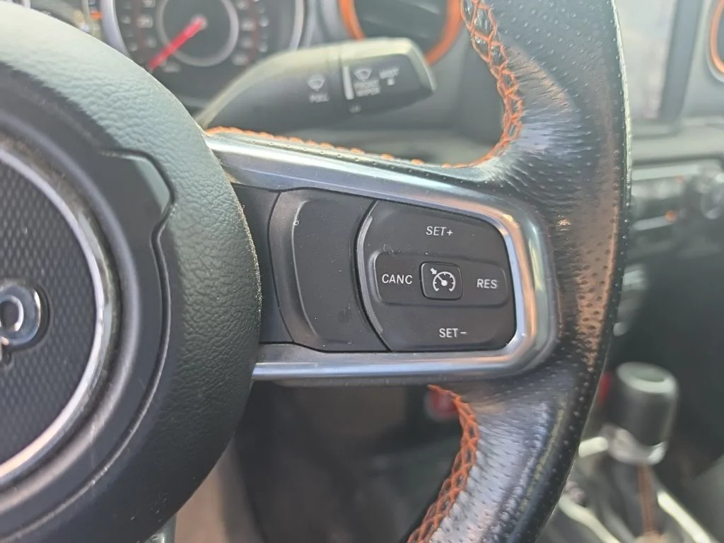 Used 2021 Blue Jeep Mojave image 42
