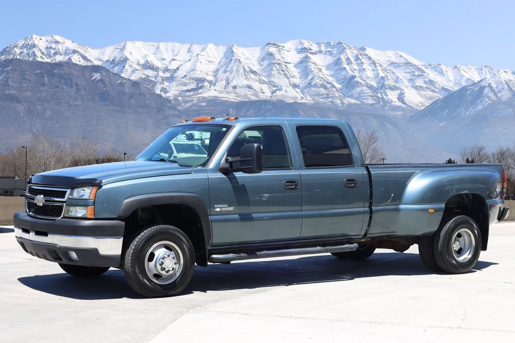 Used 2007 Blue Granite Metallic Chevrolet DRW LT1 image 2