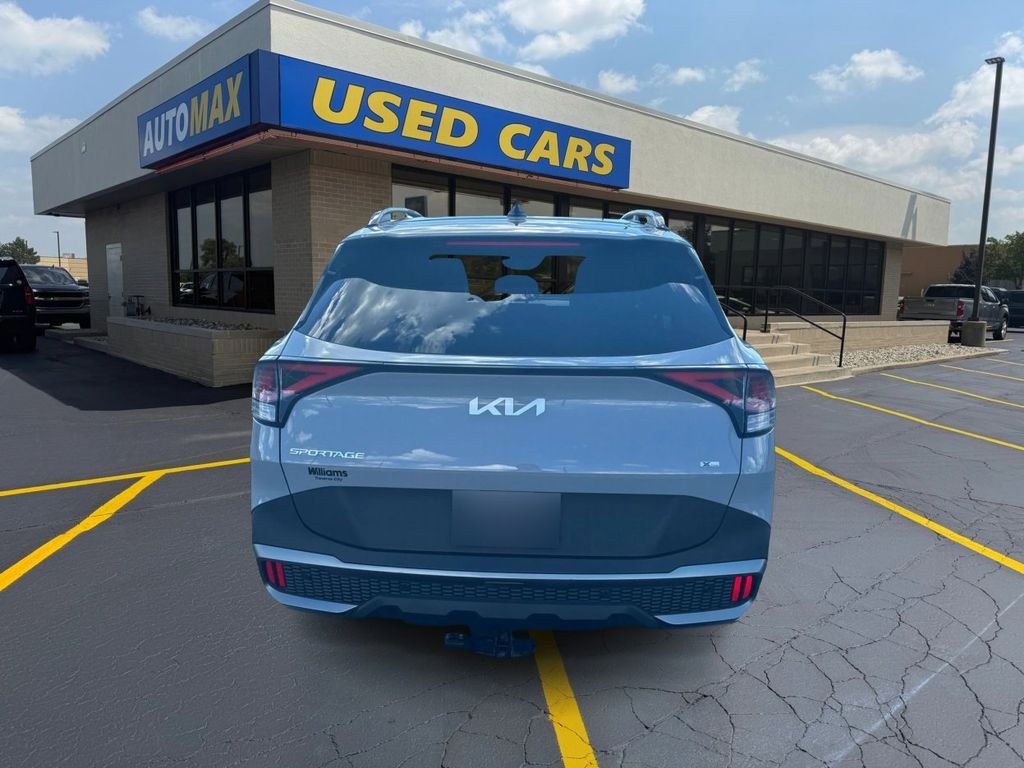 Used 2024 Wolf Gray Kia X-Line image 6