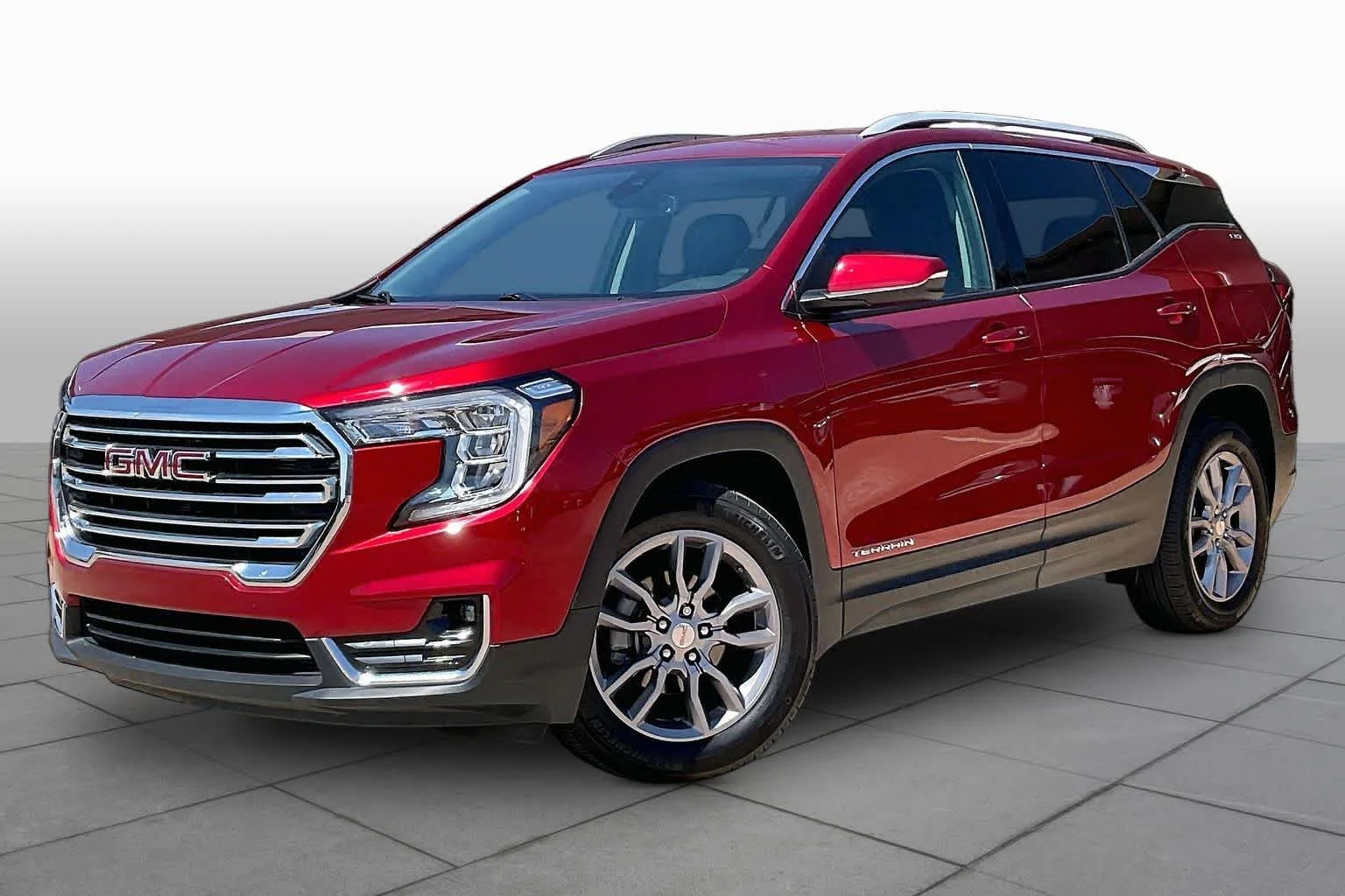 Certified Used 2023 VOLCANIC RED TINTCOAT GMC SLT image 2