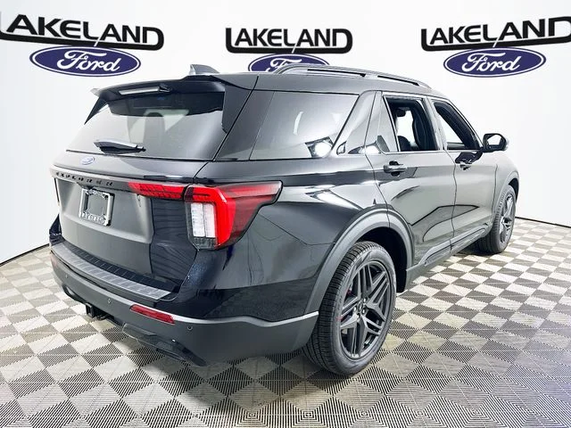 New 2026 Ford Explorer ST-Line