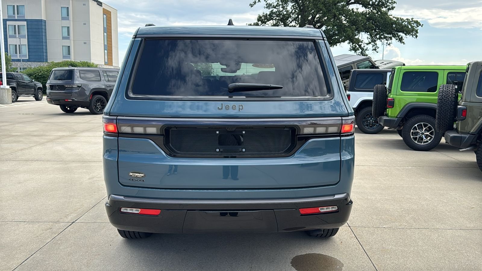New 2026 Steel Blue Exterior Paint Jeep Limited Altitude image 12