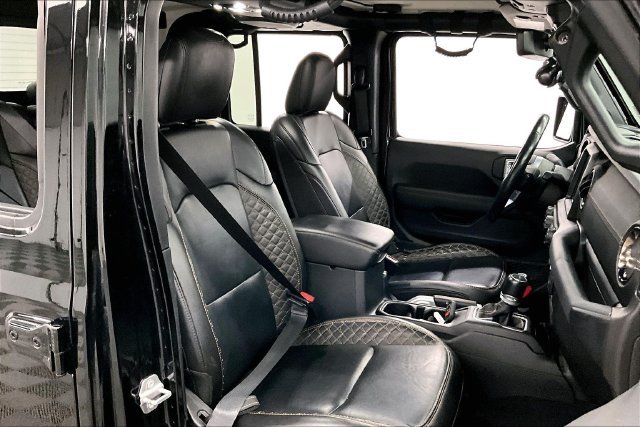 Used 2021 Black Clearcoat Jeep High Altitude image 8