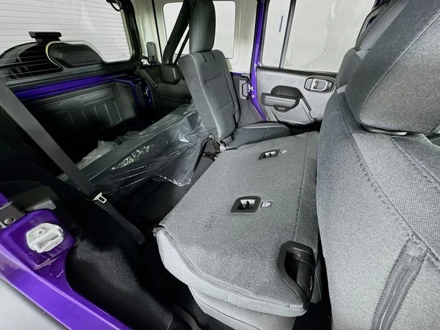 New 2026 Reign Exterior Paint Jeep Sport S image 24