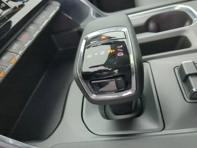 New 2026 Glacier White Tricoat GMC Denali image 32