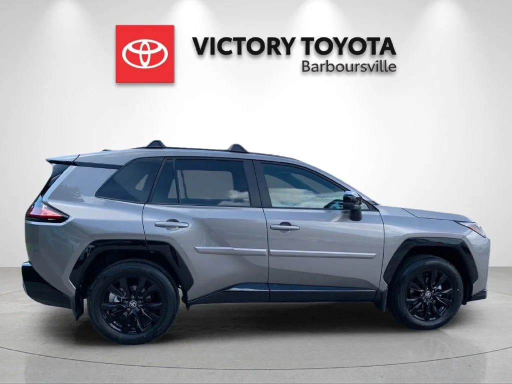 Used 2026  Toyota SE image 6