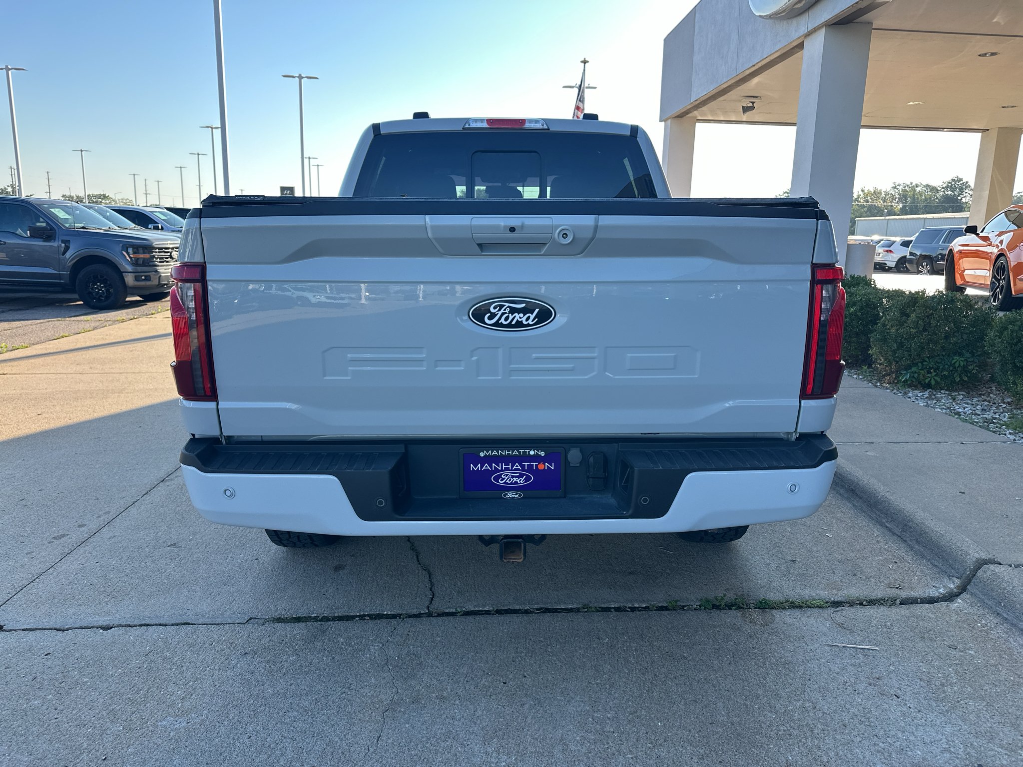 Used 2024 AVALANCHE Ford XLT image 17