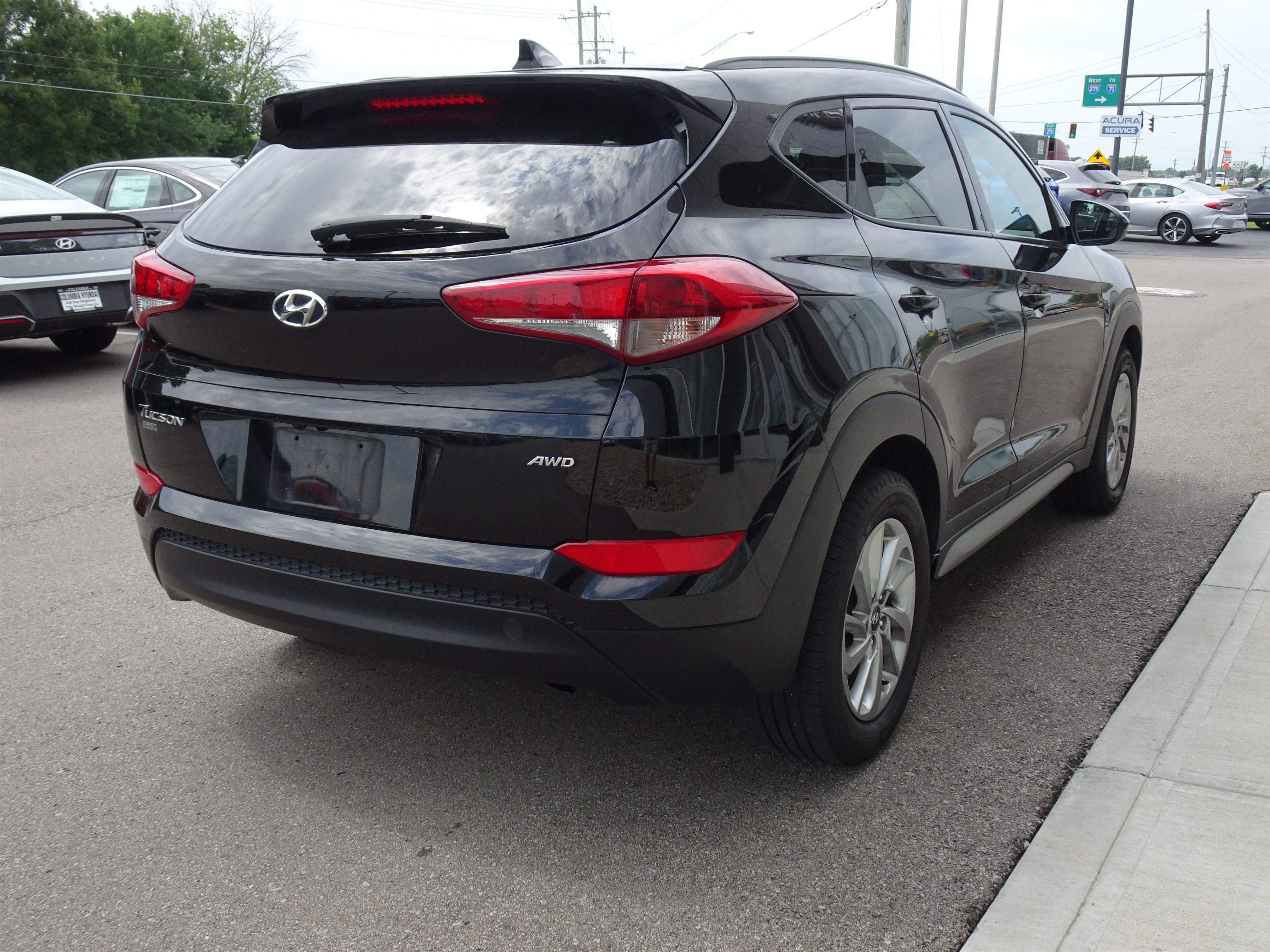 Used 2018 Black Noir Pearl Hyundai SEL image 5