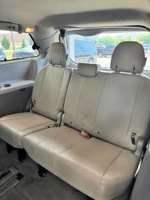 Used 2011 Cypress Pearl Toyota XLE image 15