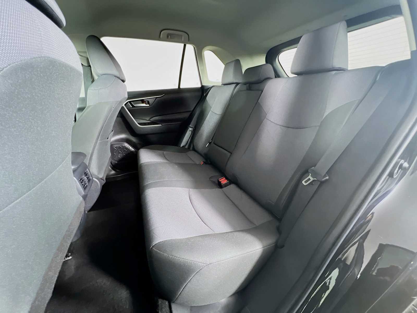 Used 2025 Midnight Black Metallic Toyota XLE image 23