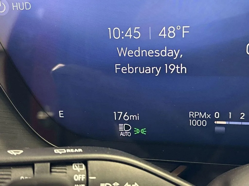 2025 Buick Envision Sport Touring - Photo 16