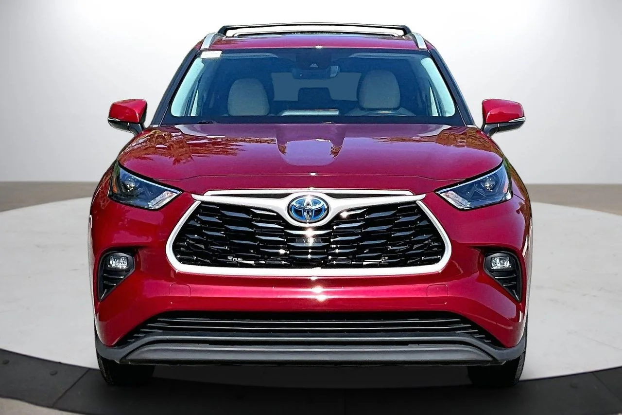 Certified Used 2023 Red Toyota XLE image 3