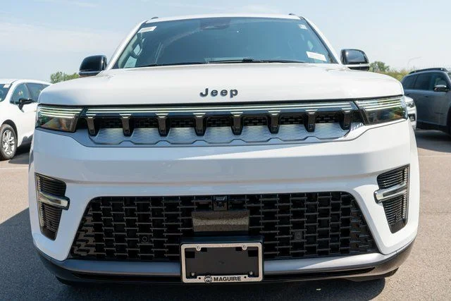 New 2026 Bright White Clearcoat Jeep  image 3