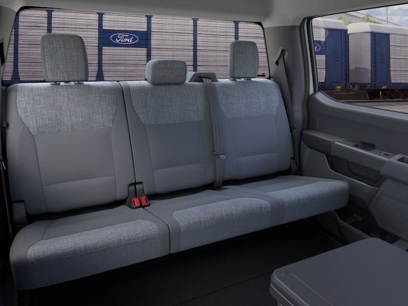 New 2026 Oxford White Ford F-350® XLT image 11