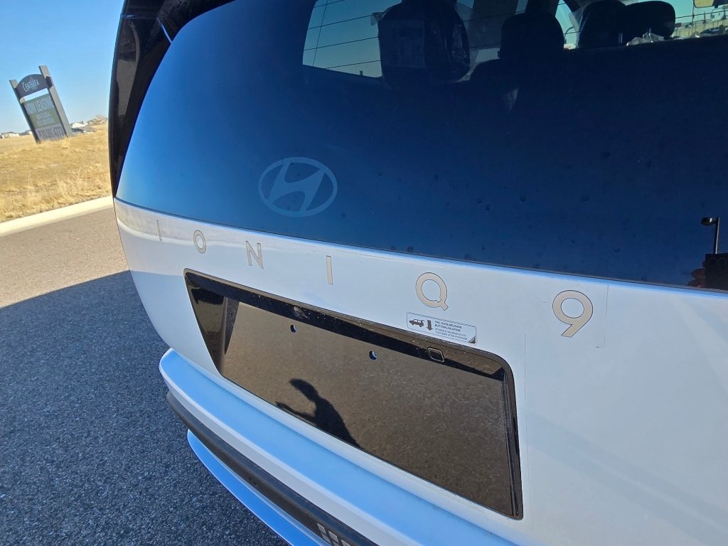 New 2026 Snow White Pearl Hyundai SE image 12