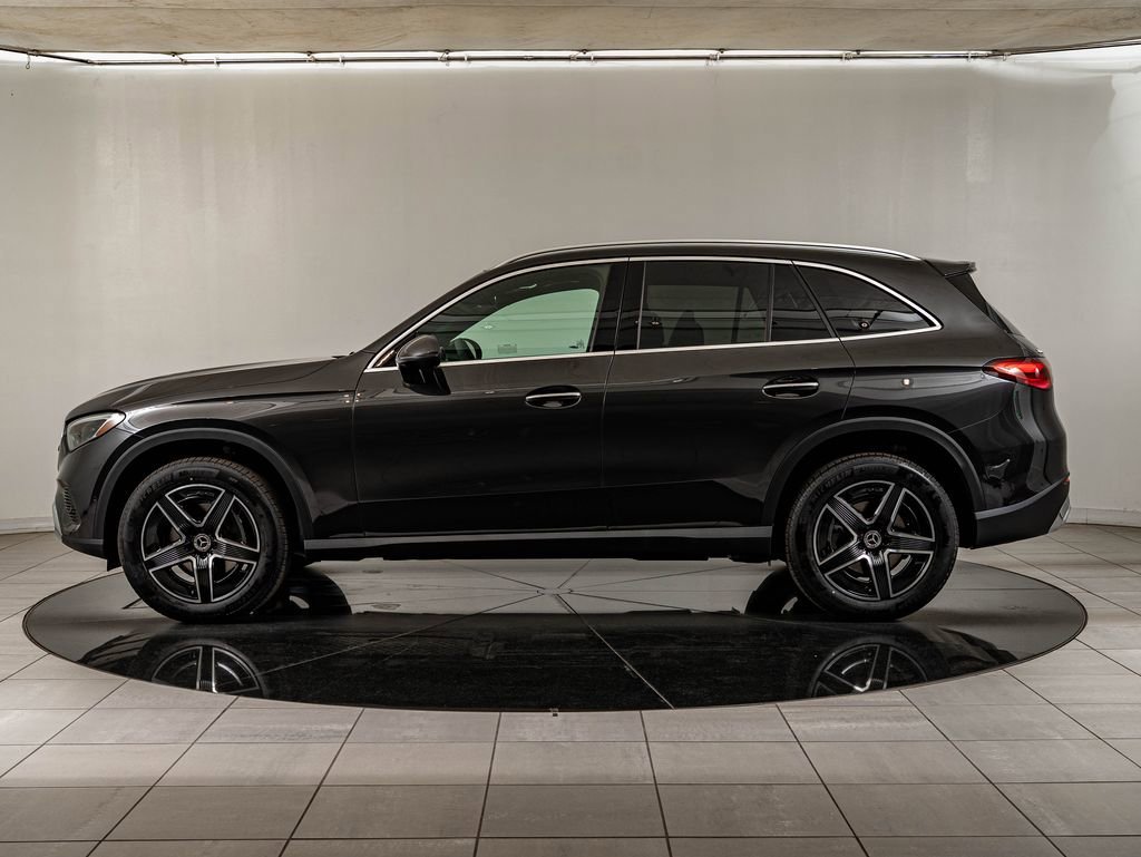 New 2026 Graphite Gray Metallic Mercedes-Benz GLC 300 image 8