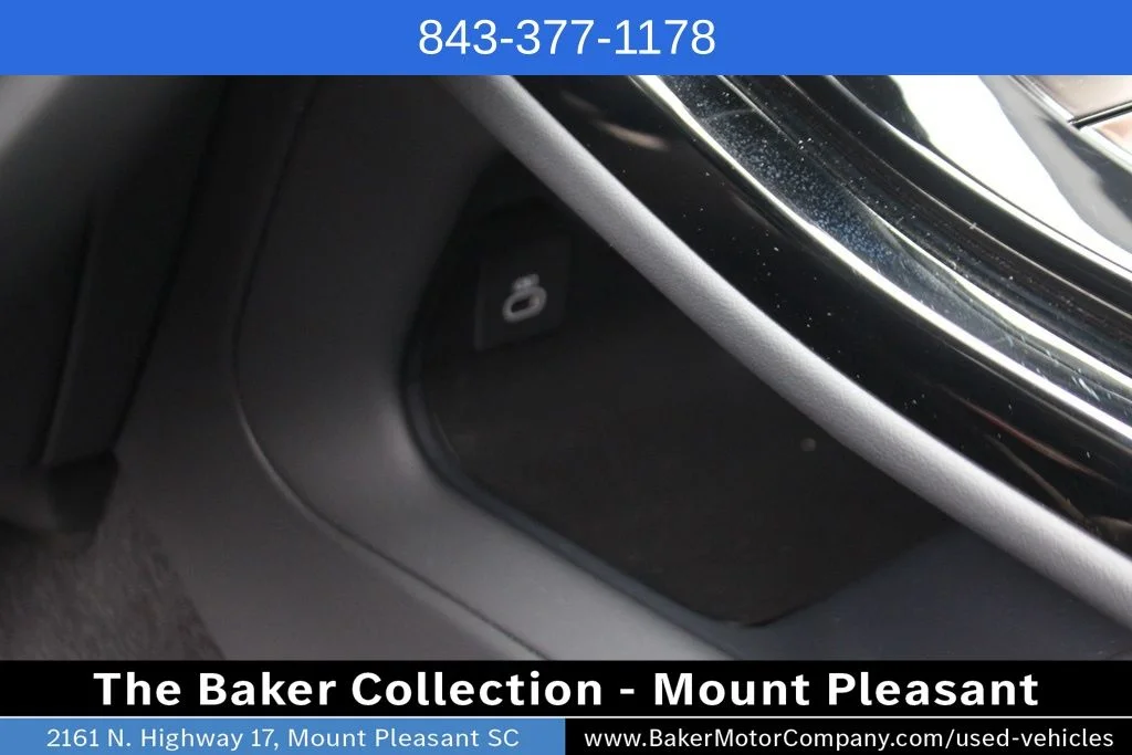 Used 2024 Firenze Red Metallic Land Rover Dynamic SE image 22
