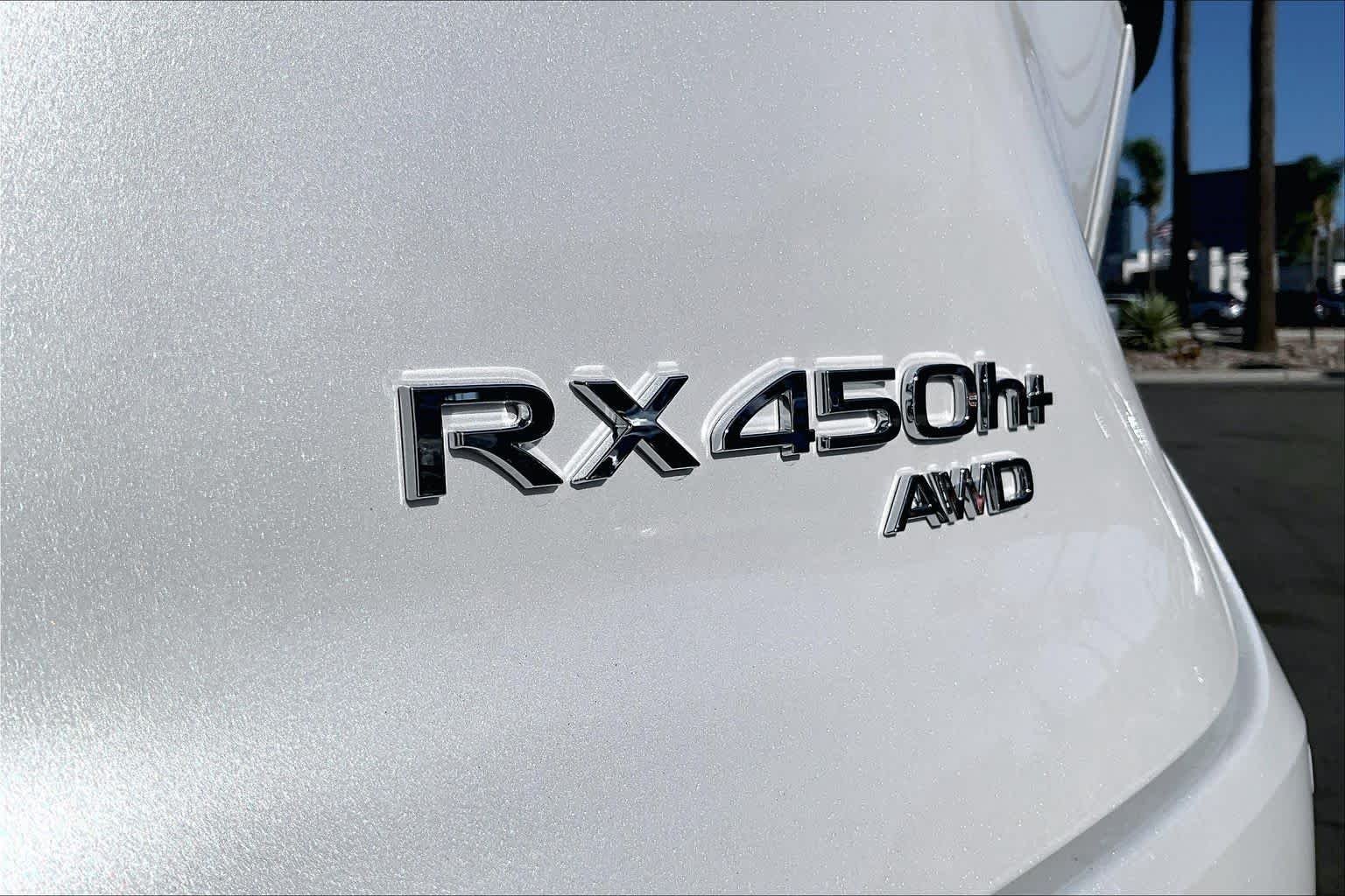 New 2026 Eminent White Pearl Lexus LUXURY AWD image 8