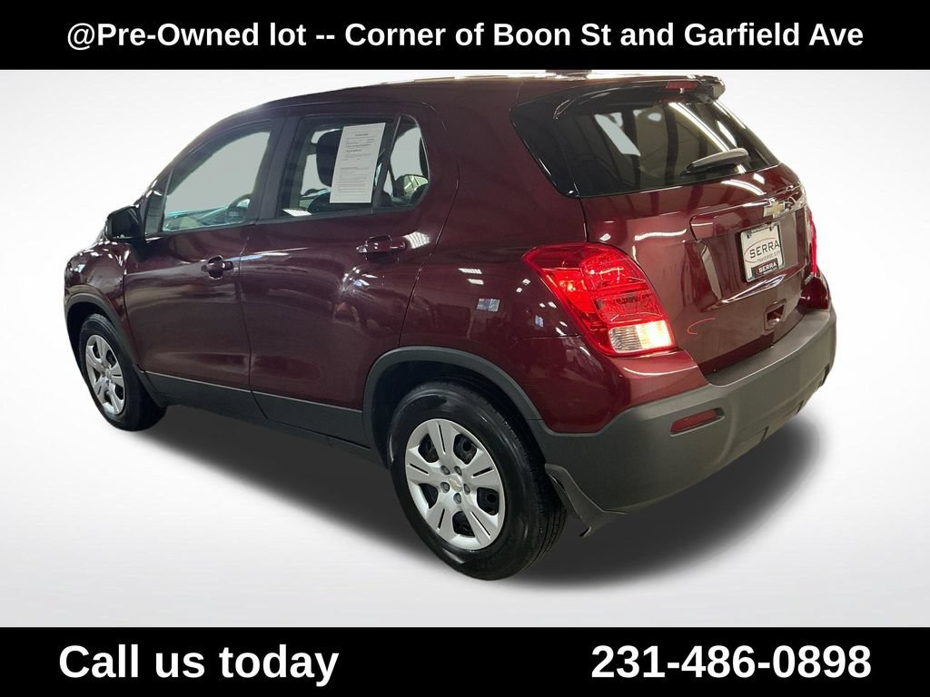 Used 2016 CRIMSON METALLIC Chevrolet LS image 5