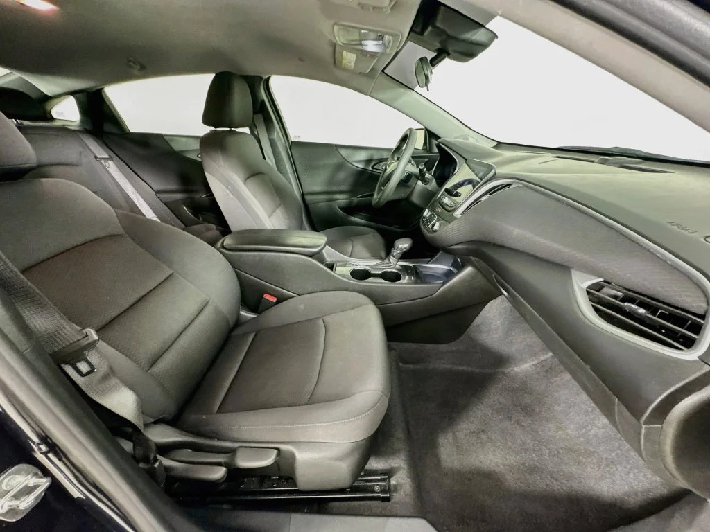 Used 2023 Dark Ash Metallic Chevrolet LT image 33