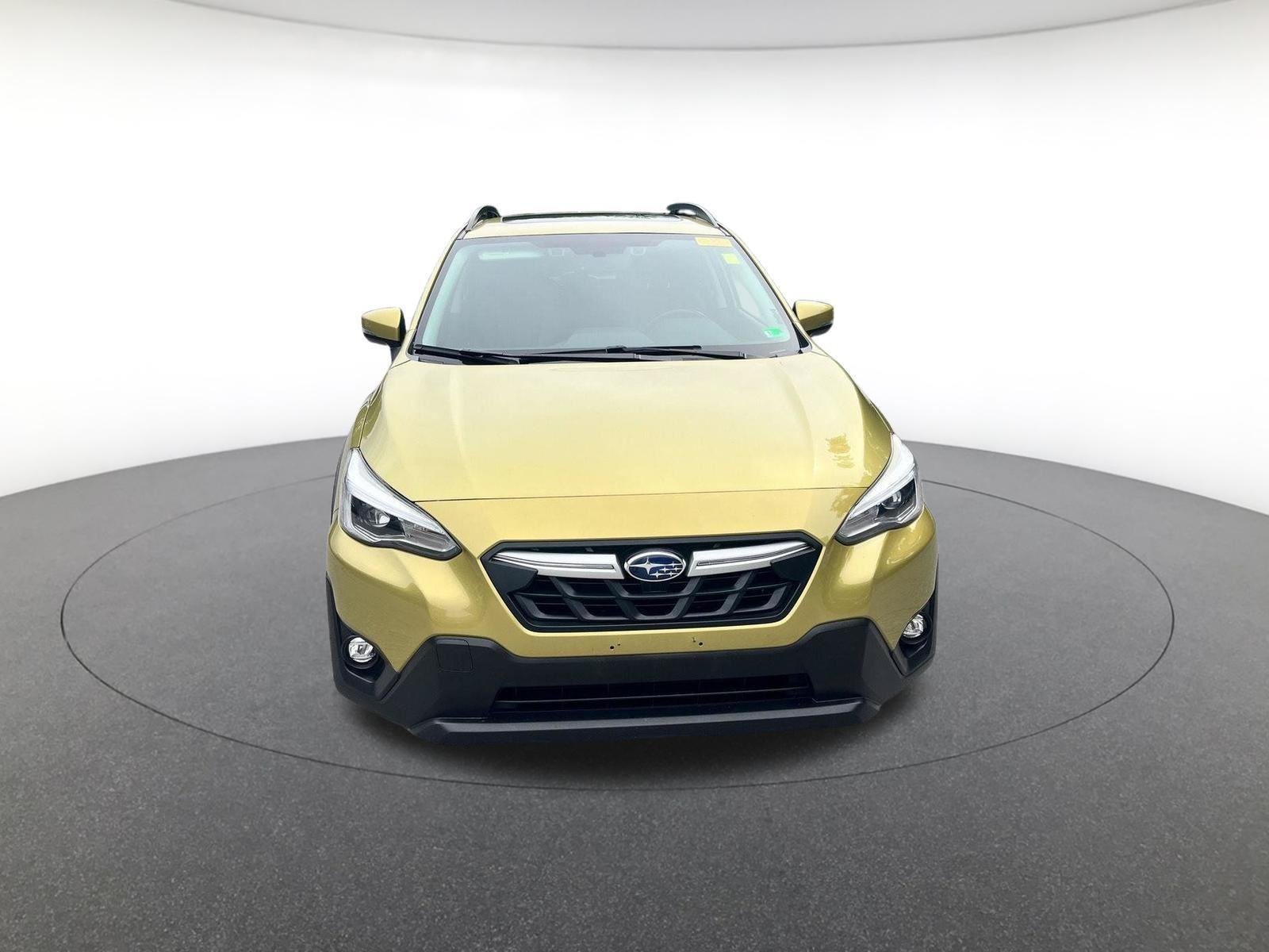 Used 2021 Plasma Yellow Pearl Subaru Limited image 2
