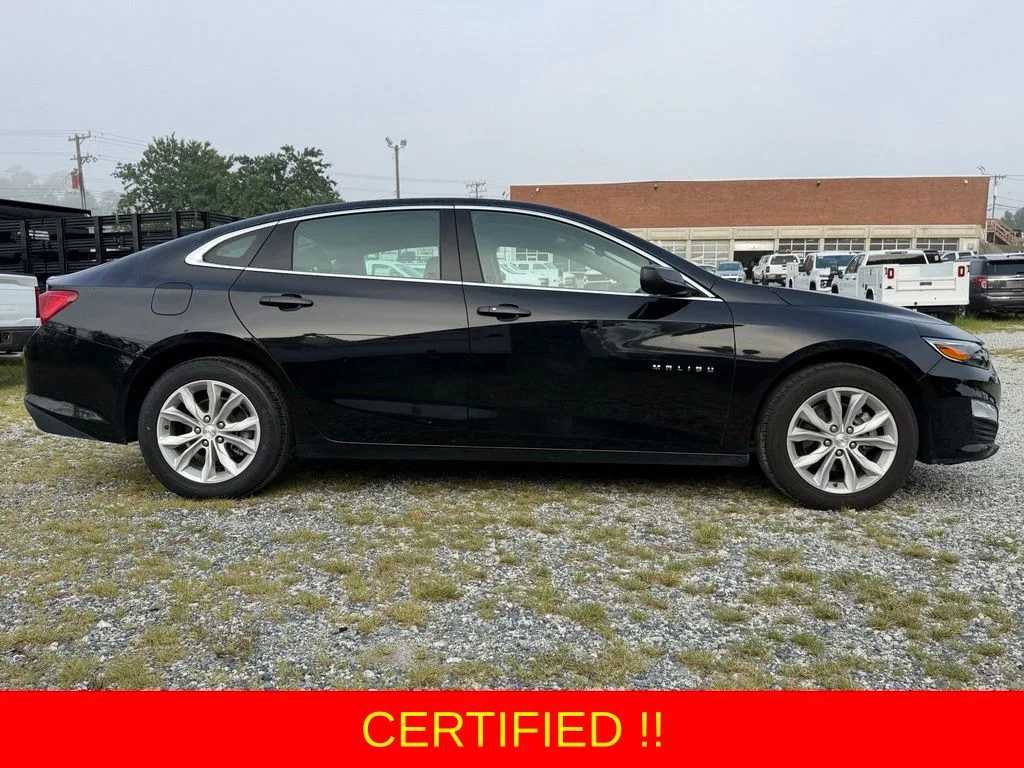 Used 2025 Black Chevrolet LT image 3