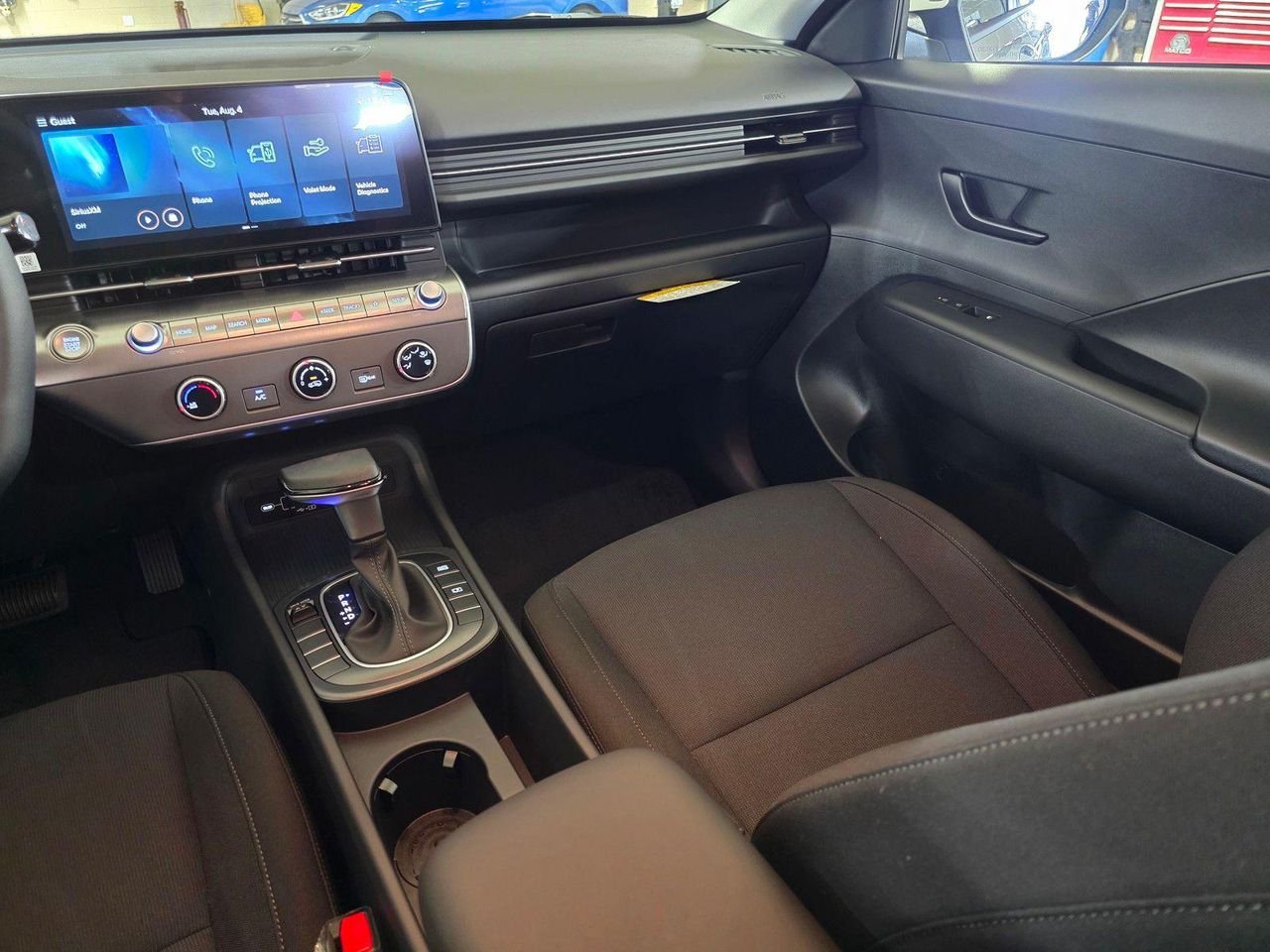 New 2027 C5g Hyundai SE FWD image 17
