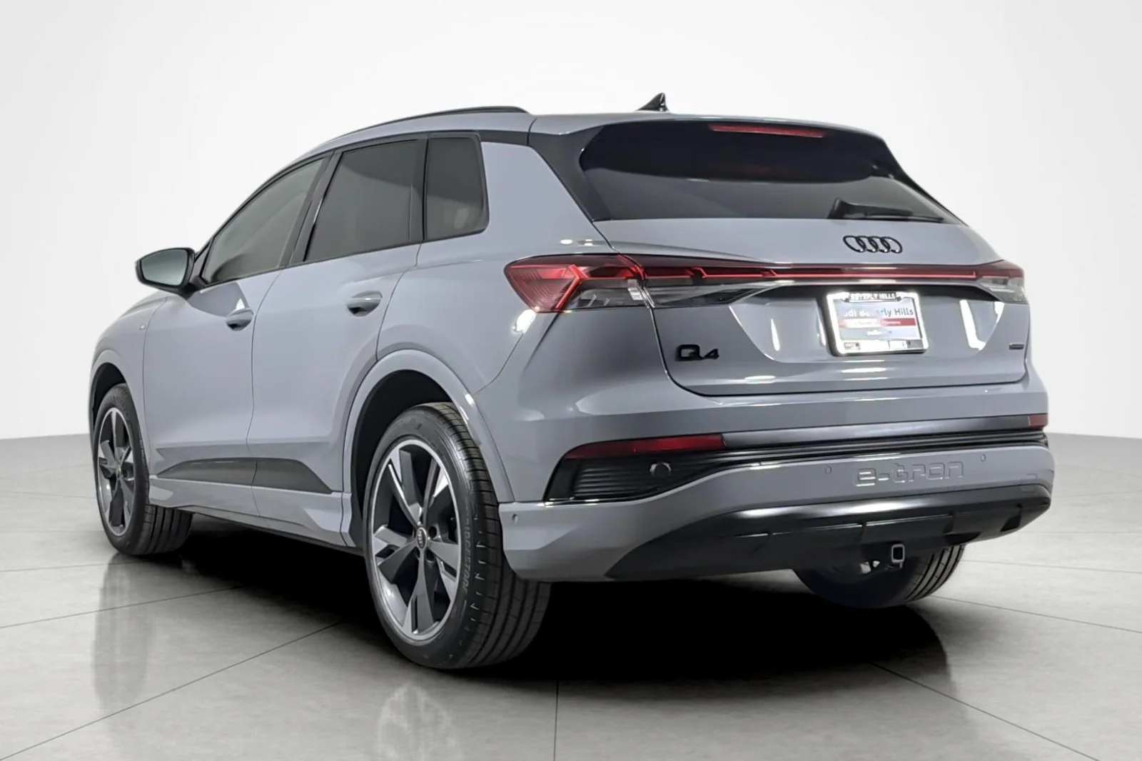 Used 2023 Pebble Gray Audi Premium Plus 50 quattro image 3