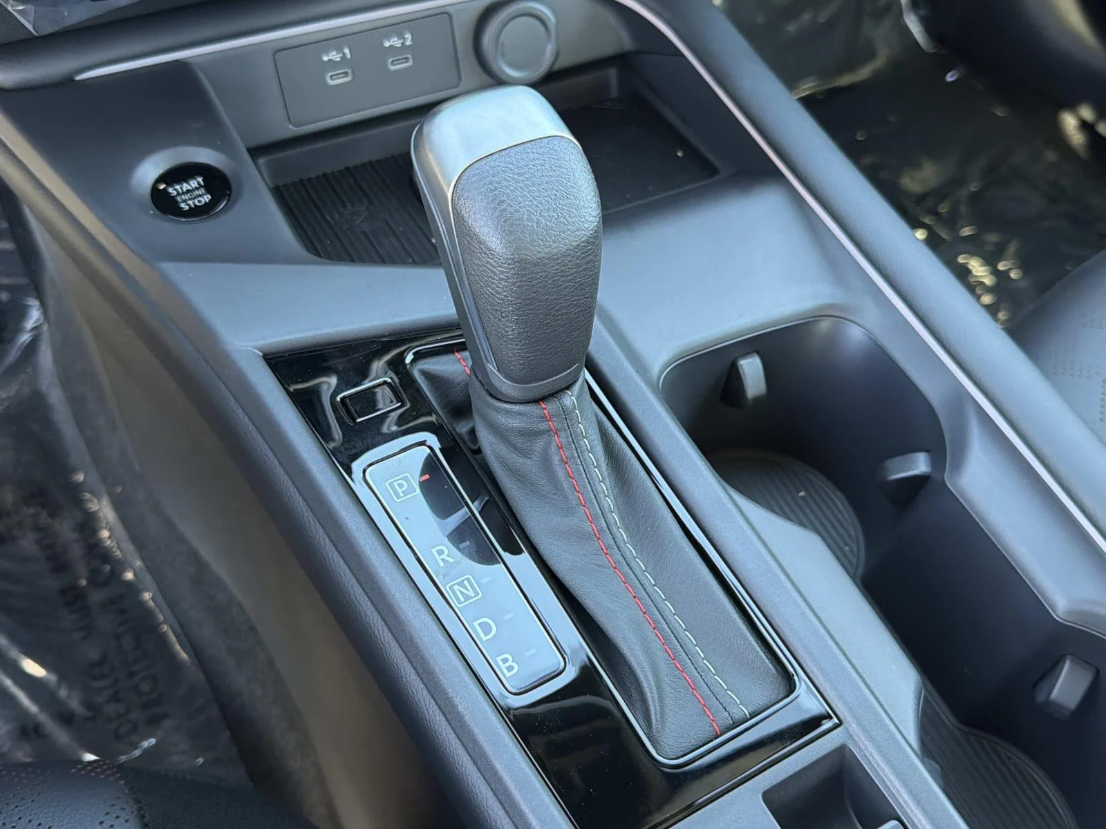 New 2027 Atlantic Gray Metallic/Super Black Nissan SR image 16