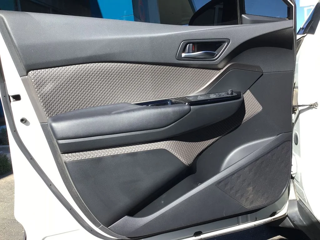 Used 2020 White Toyota LIMITED image 10