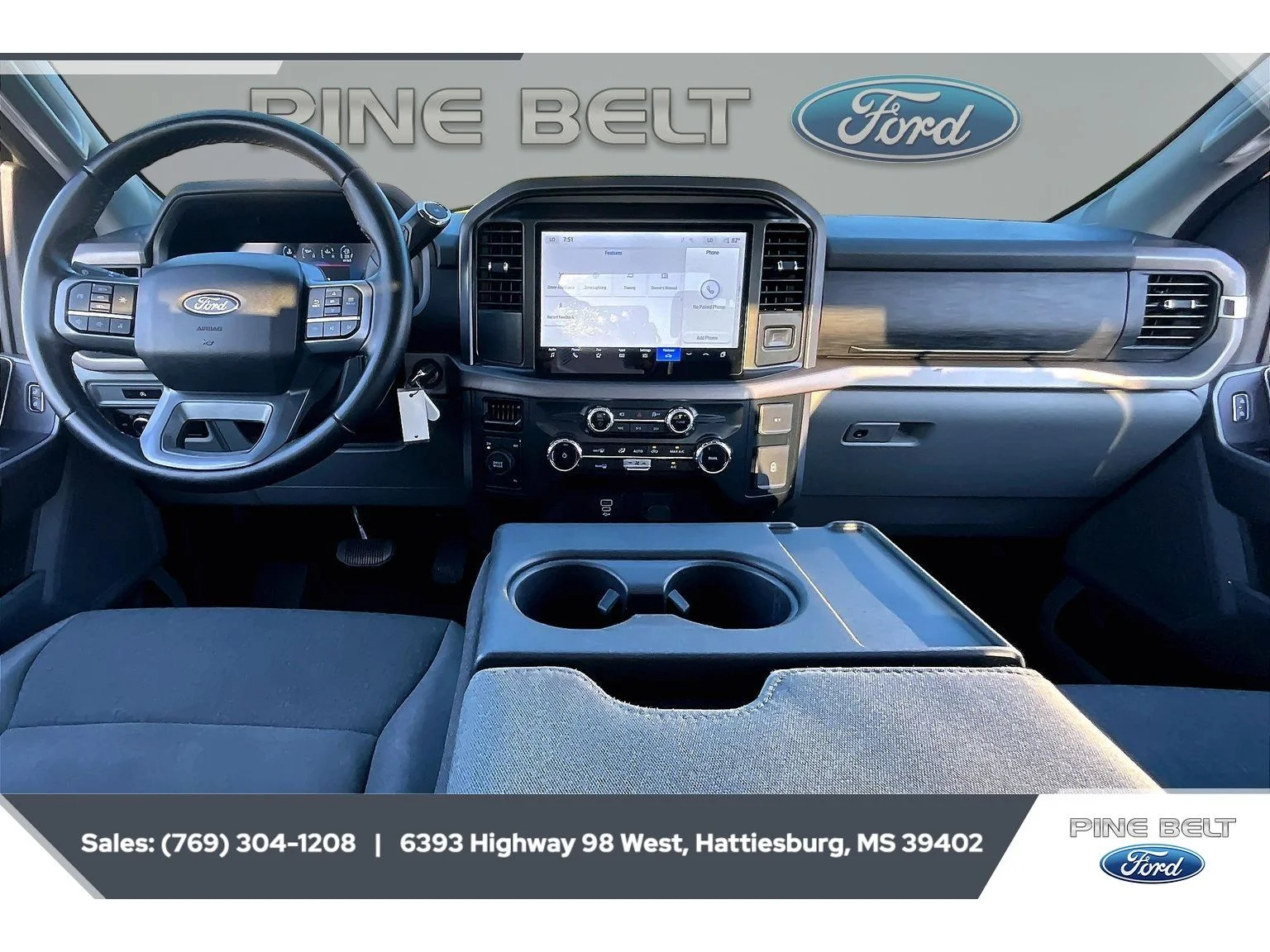 Used 2025 Oxford White Ford XLT image 14