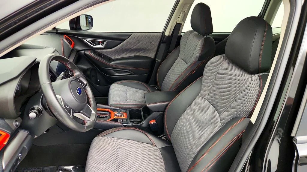 Used 2019 Crystal Black Silica Subaru 2.5i Sport image 19