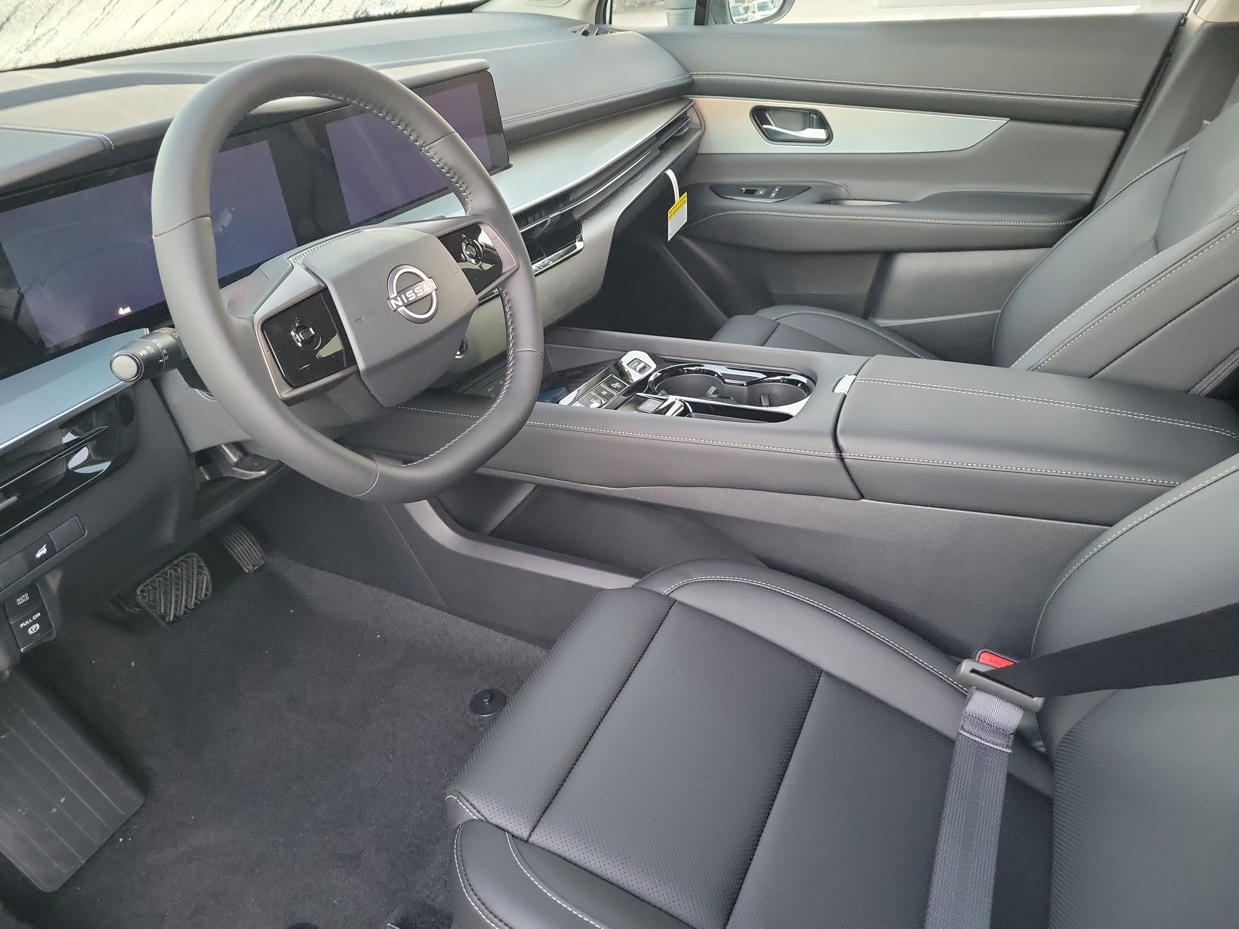 New 2026 Everest White Pearl TriCoat Nissan SL image 7