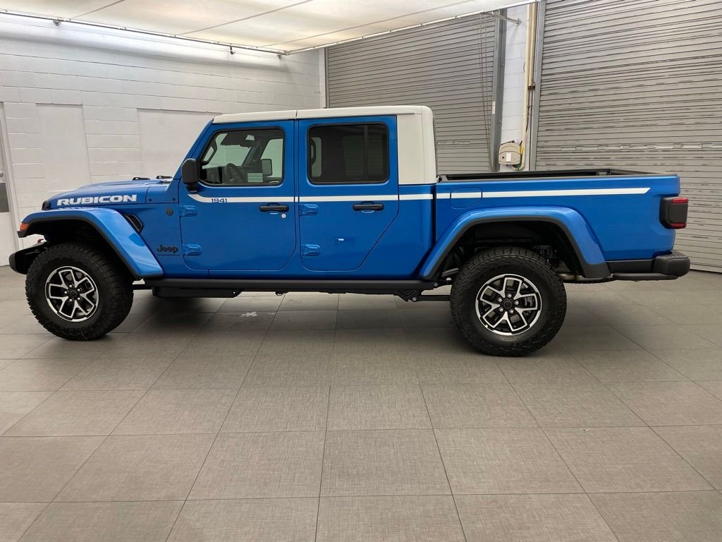 New 2026 Hydro Blue Pearl-Coat Exterior Paint Jeep Rubicon image 5