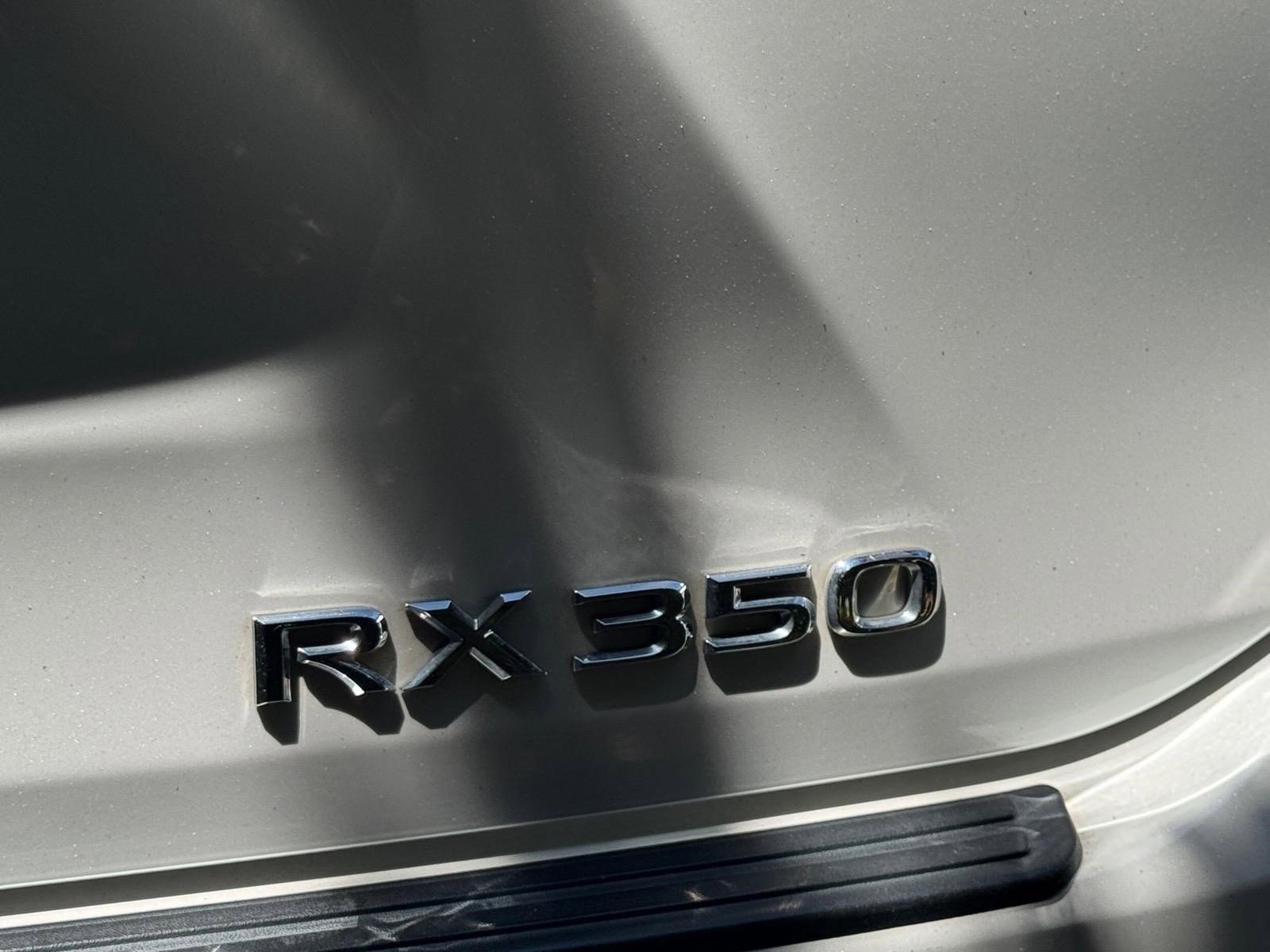 Used 2022 White Pearl Lexus RX 350 image 7
