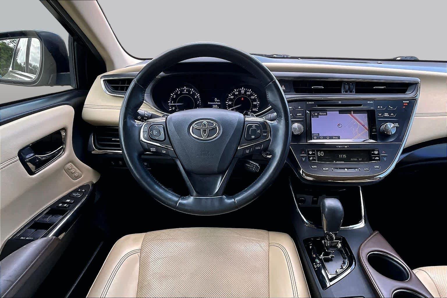 Used 2018 Creme Brulee Mica Toyota Limited image 6