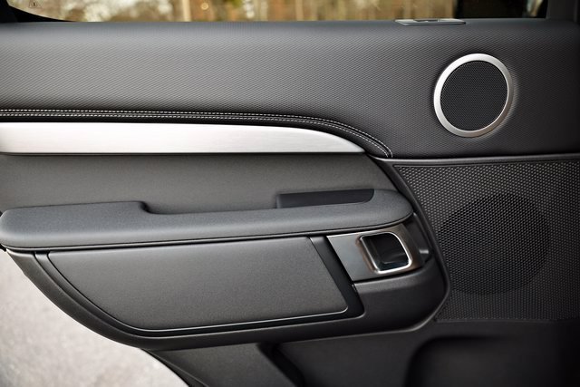 2026 Land Rover Discovery Gemini Edition - Photo 29
