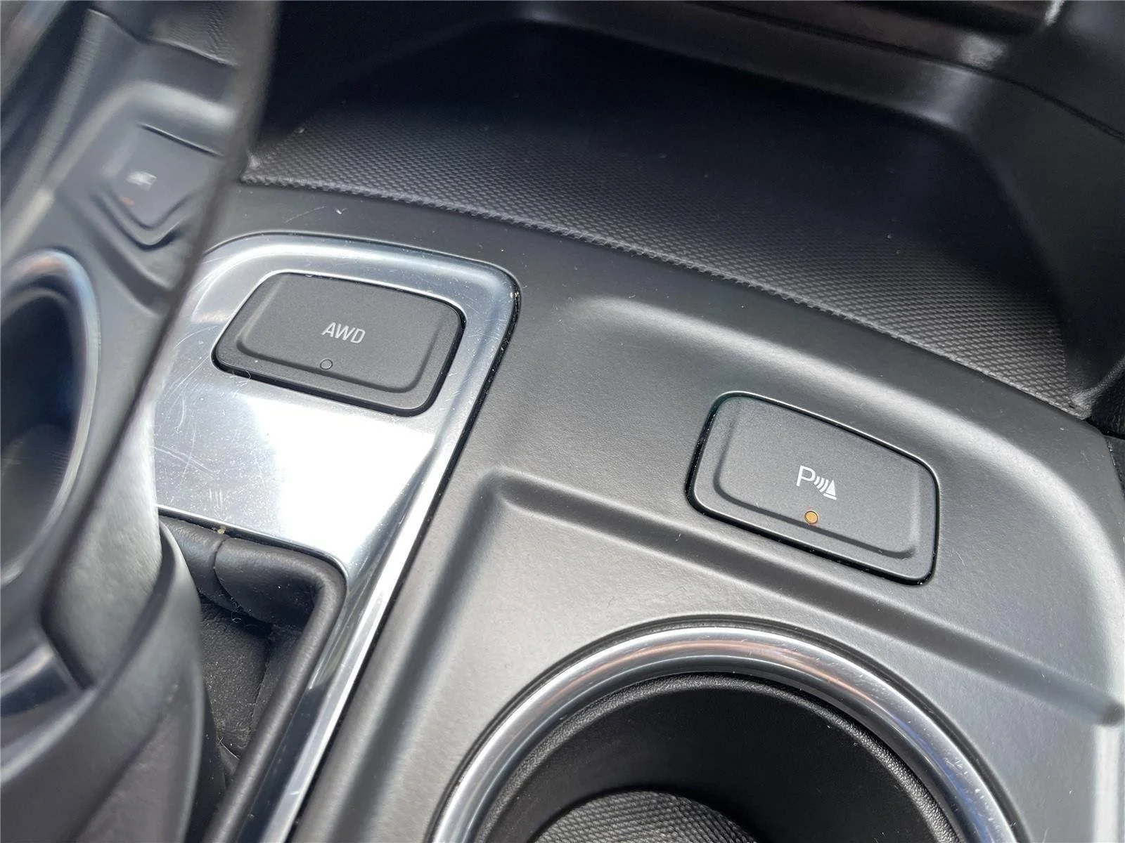 Used 2023 Summit White Chevrolet LT image 28