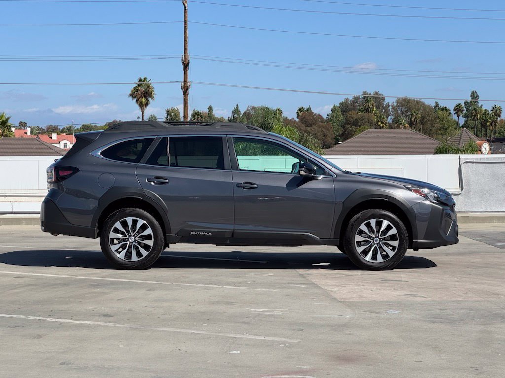 Used 2025 Gray Metallic Subaru Limited XT image 31