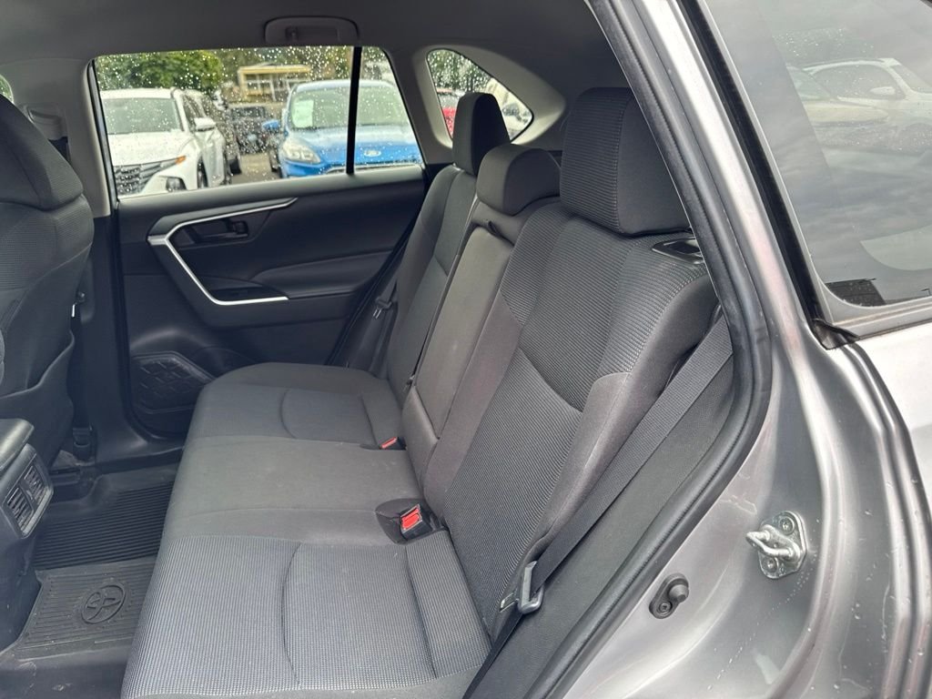Used 2022 Silver Sky Metallic Toyota LE image 5