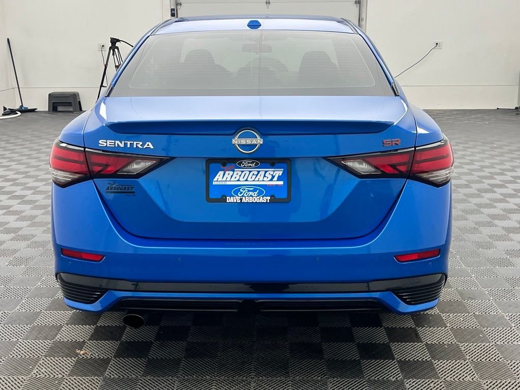 Used 2024 Electric Blue Metallic Nissan SR image 9