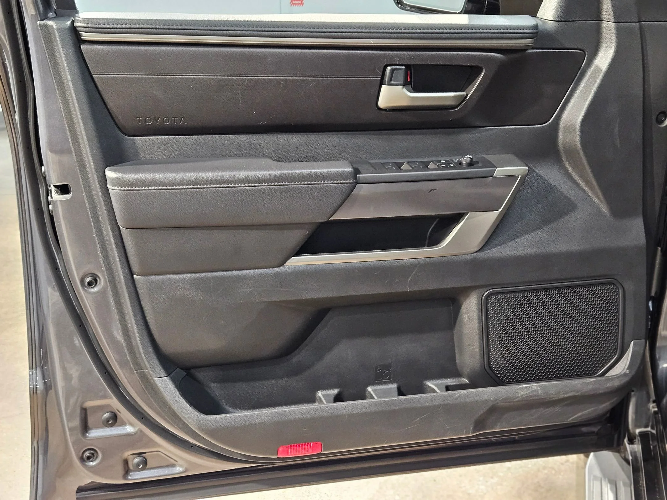 Certified Used 2025 Magnetic Gray Metallic Toyota SR5 image 20