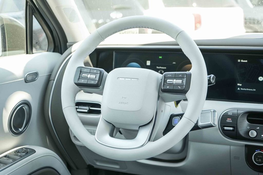 New 2026 Silver Hyundai SEL Premium image 16