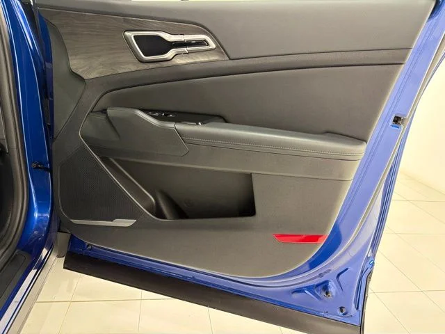 Used 2024 Sapphire Blue Kia X-Line image 18