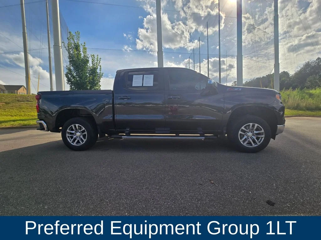Used 2023 Gray Chevrolet LT image 2
